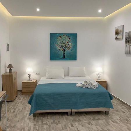 Santorini Studio For 2 Person In Athens Near Sea& Center Apartment Exterior photo